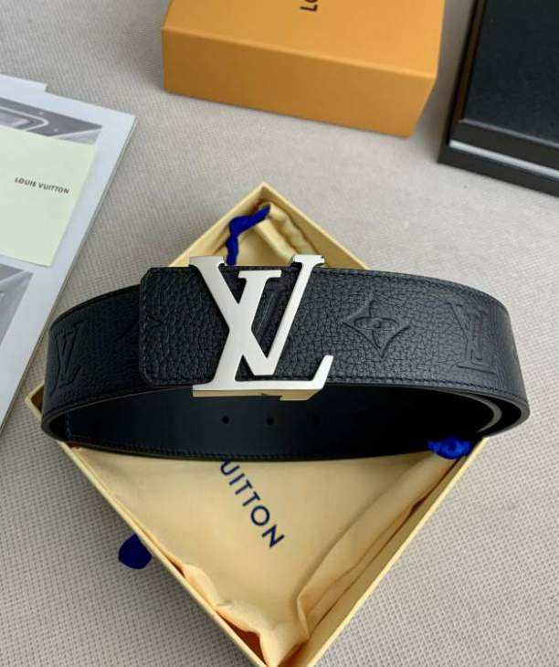 Picture of Louis Vuitton Belts _SKUfw191831862fw